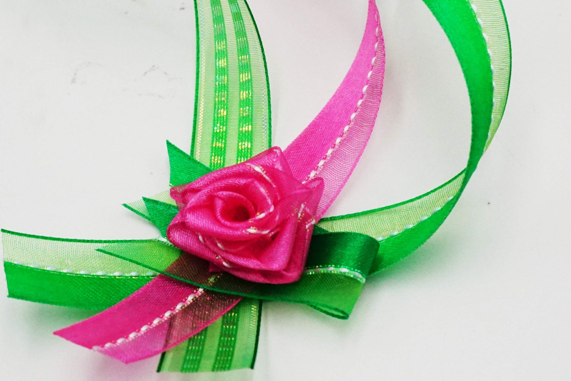 Frühlingsblumenoschimmerndes Bandset